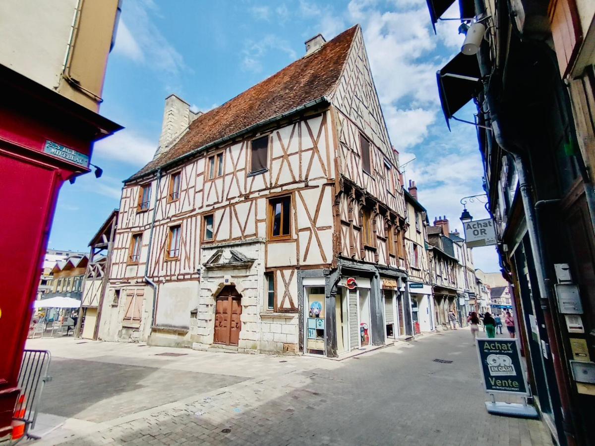 2 Pieces Totalement Renove Au Coeur De Bourges公寓 外观 照片
